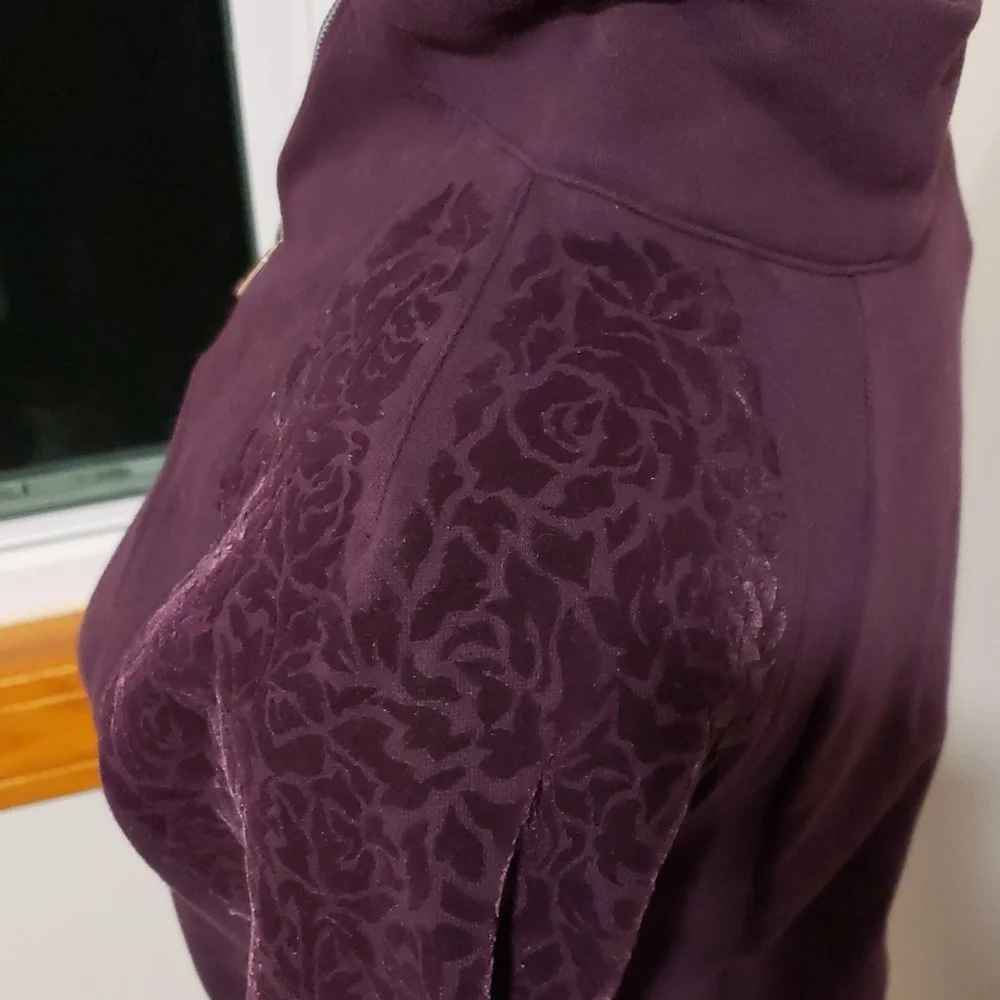 Lululemon floral flock pullover sweatshirt - Picture 8 of 15